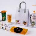 即日起 ～ 8/31滿贈禮，購買 星桃樂胭脂+任?飲品→贈 環保冰袋