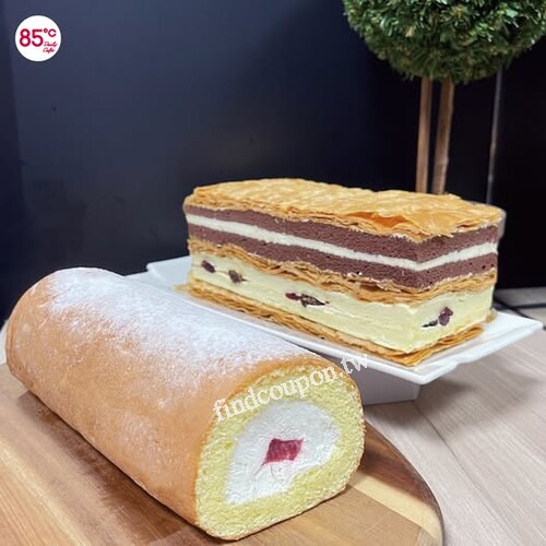 歡慶畢業季，即日起到6/18，指定長條蛋糕第二件半價