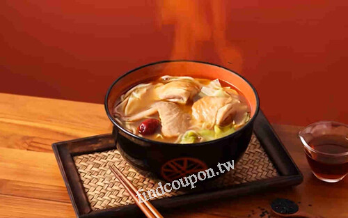 麻油雞湯麵 特價 $165， 麻油雞湯 特價 $140